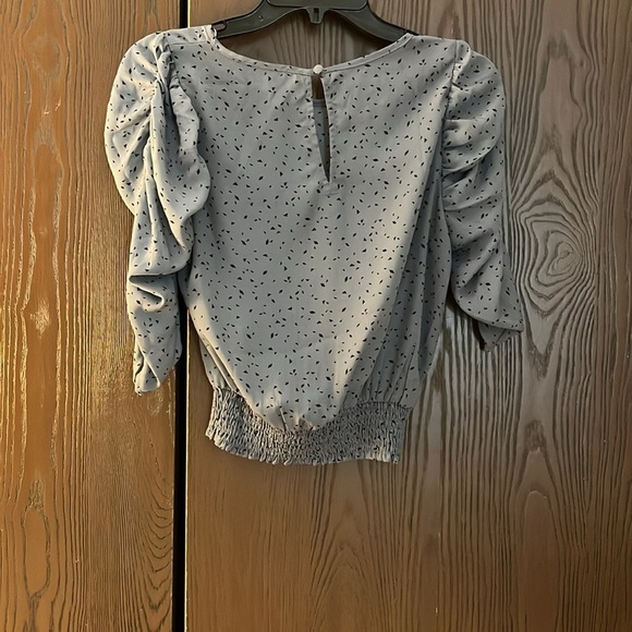 Paper Crane dark gray with black flecks 3/4 sleeved blouse. Size XS. - Picture 5 of 8